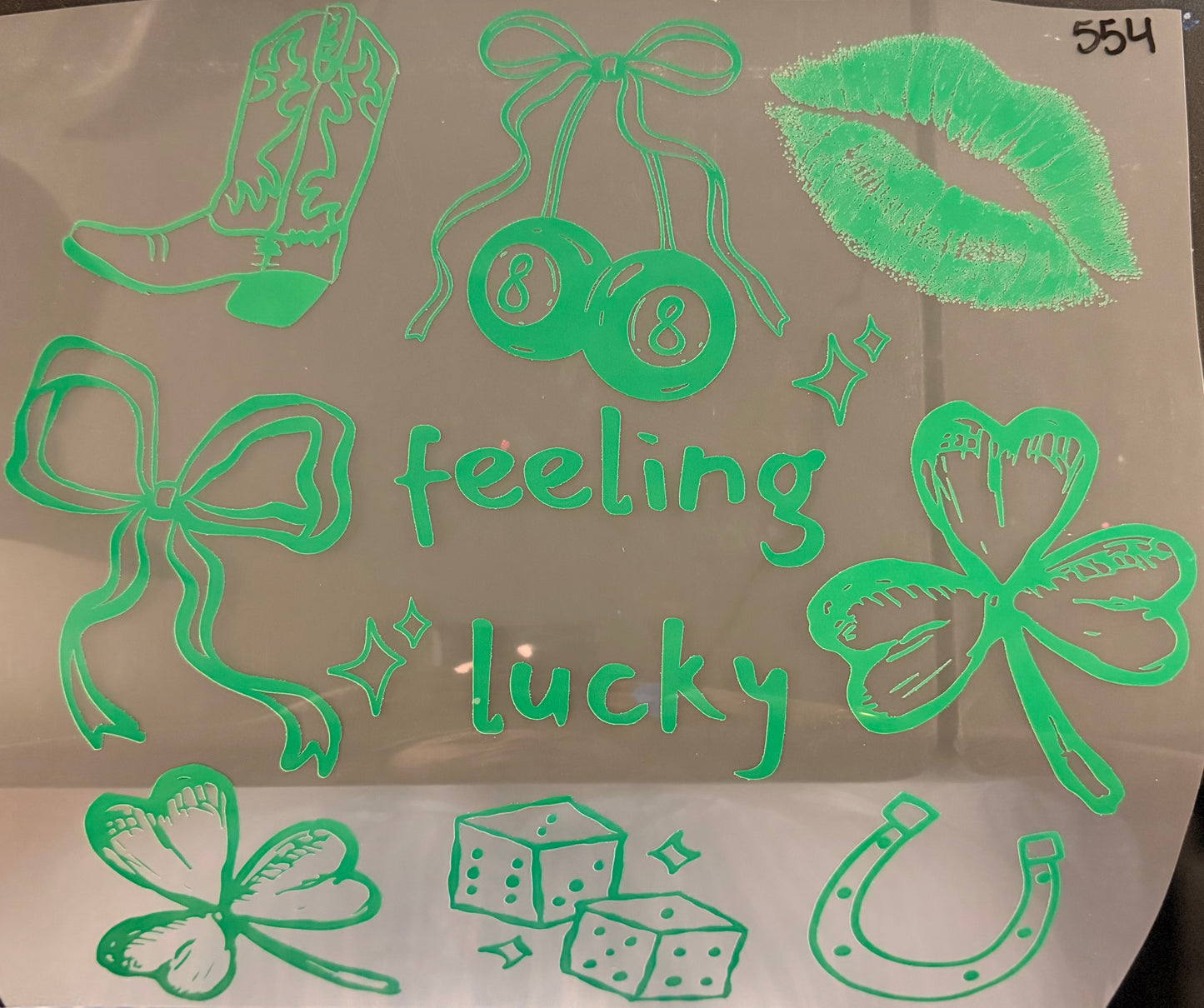 DESTASH - 554 - FEELING LUCKY