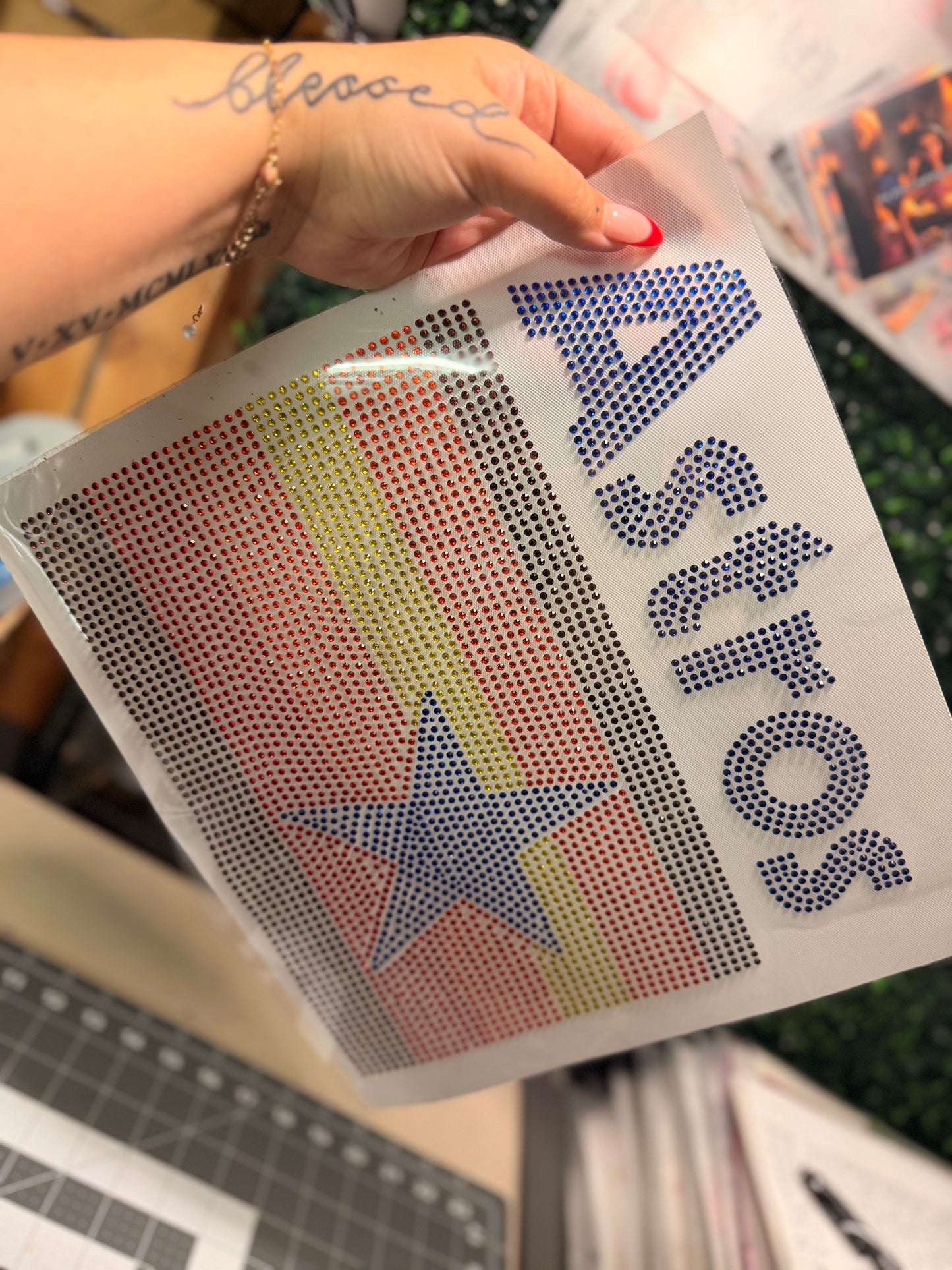RTS - BLING - ASTRO FLAG
