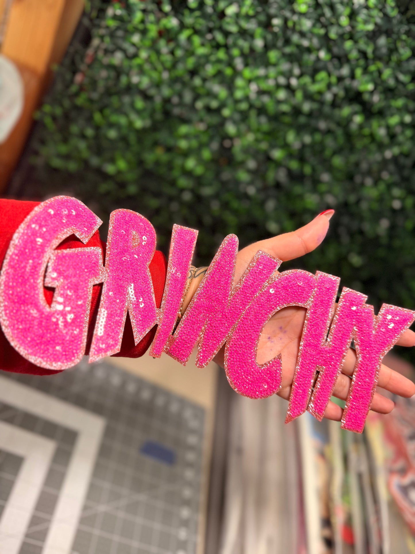 RTS - PATCH - GRINCHY/PINK