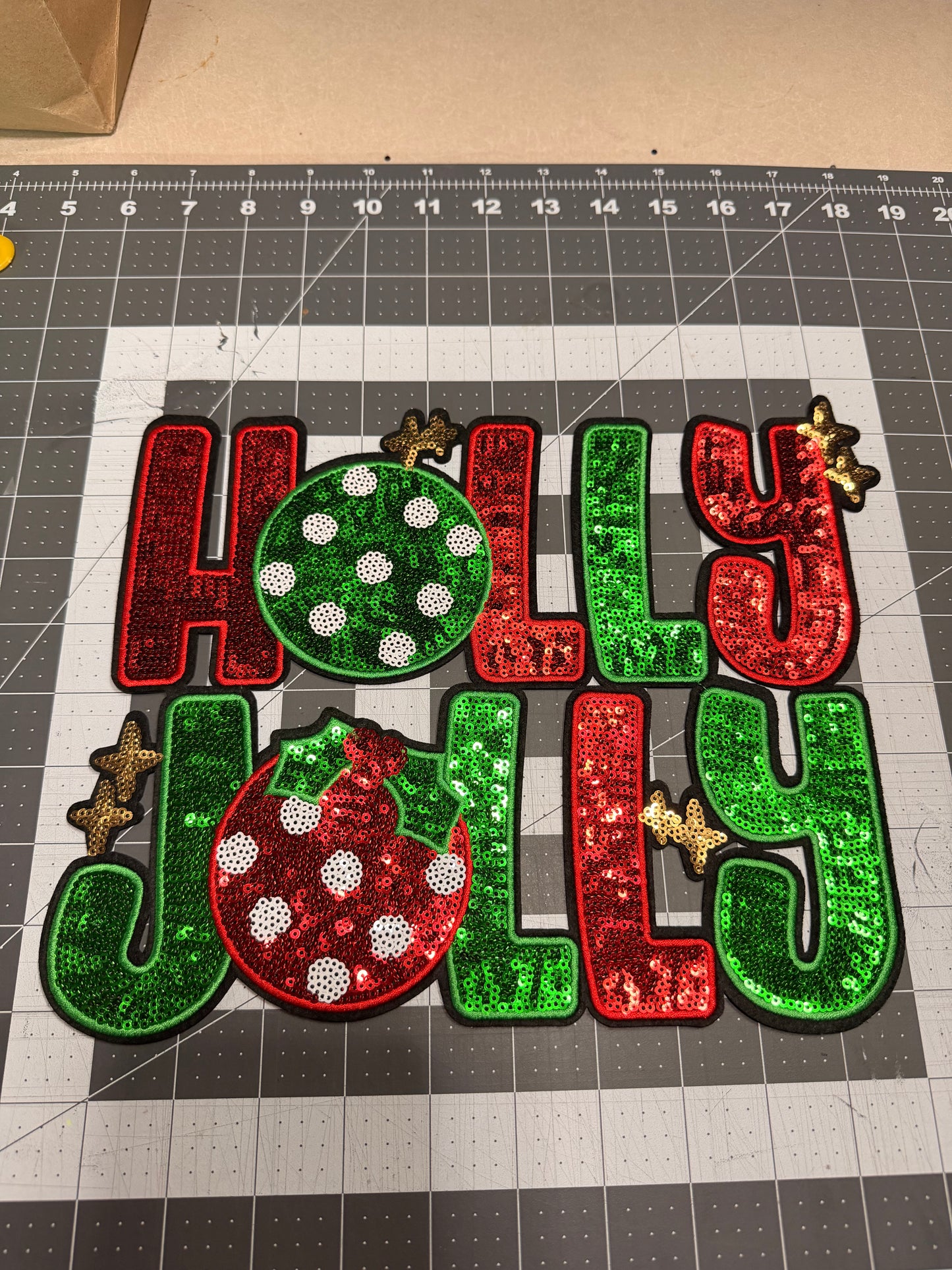 RTS - PATCH - HOLLY JOLLY/ORNAMENTS