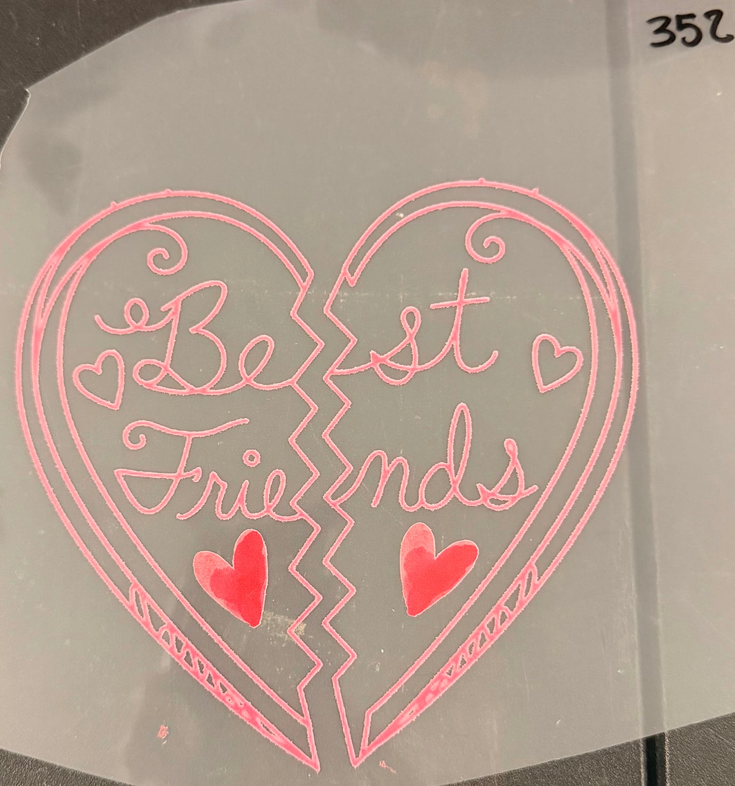 DESTASH - 352 - YOUTH - BEST FRIENDS HEART